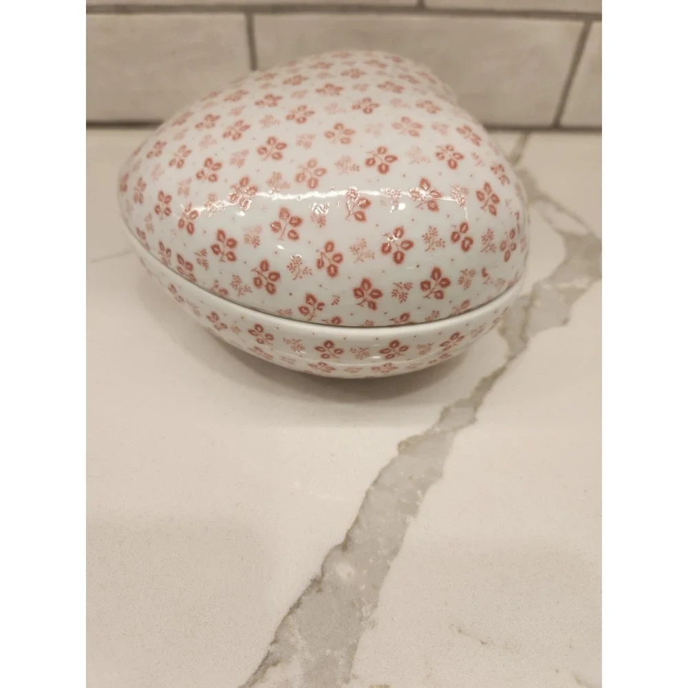 Vintage Valentines Heart Shaped Trinket Lidde Box‎ Dish Ceramic Rose Pink Flower